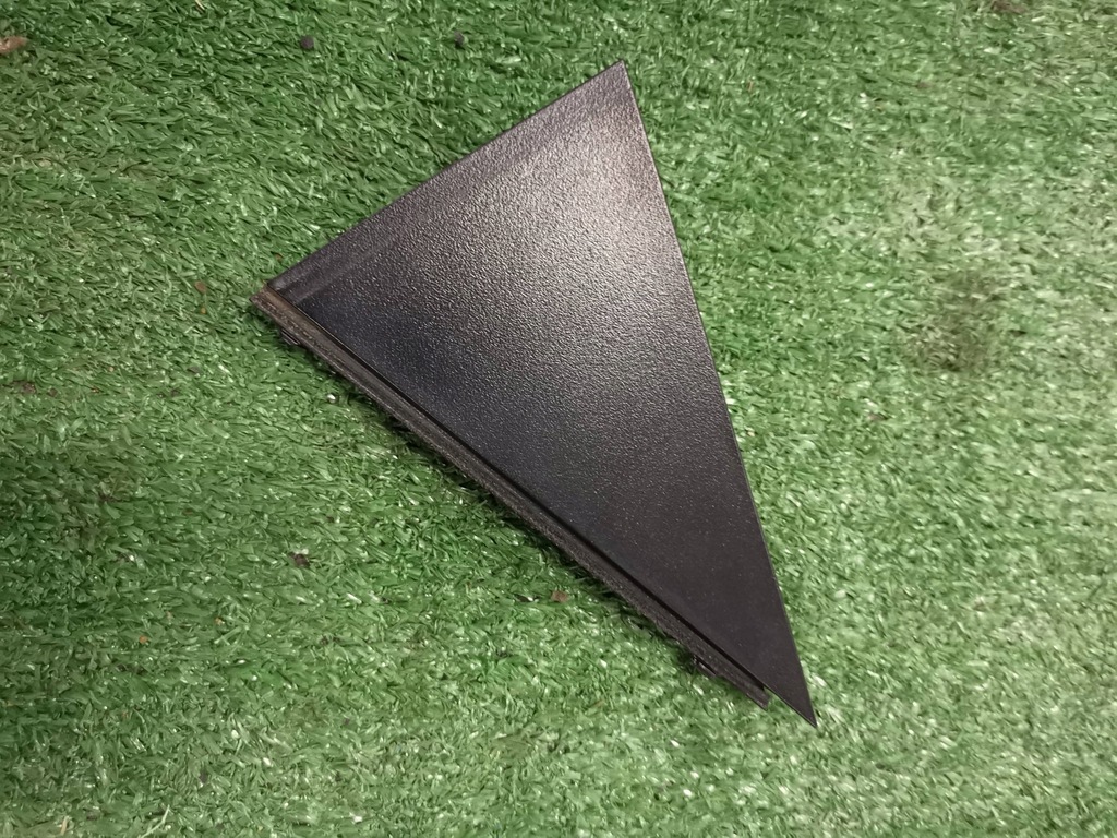 фото №1, Заглушка дверь наружная левый задняя hyundai kona i 83830-j9000