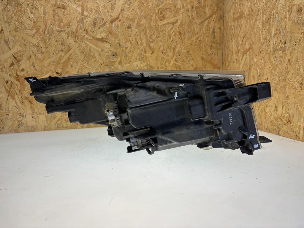 фото №8, Toyota hilux viii 2021 лампи передні