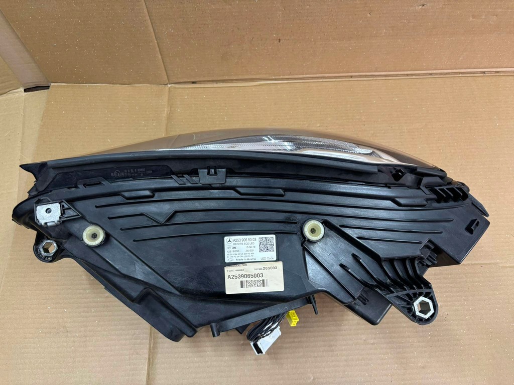 фото №8, Лампа правий перед mercedes glc w253 a2539065003