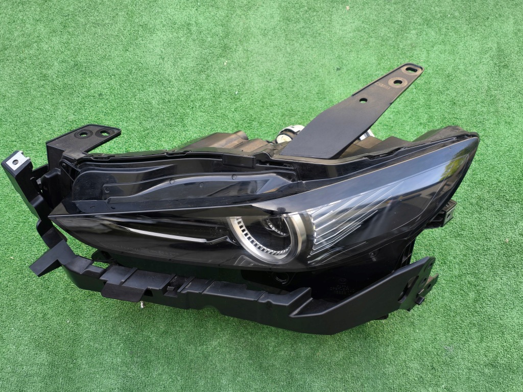 Mazda cx30 full led фара передня комплект Ціна