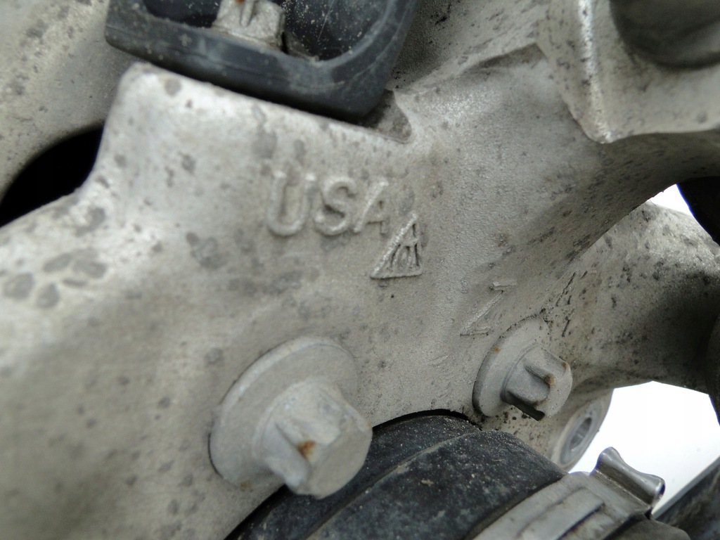 фото №5, Mercedes поворотный кулак задняя левая a1673572100 gle gls 167 x167 w167