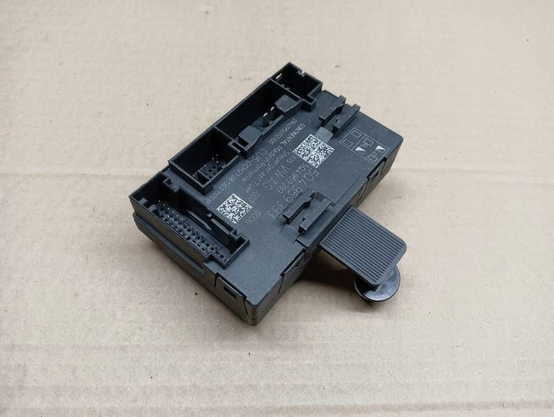 Купити Модуль двері golf vii a3 8v octavia iii перед 5q4959393