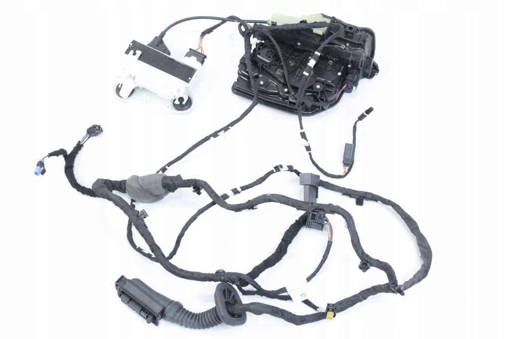 Купить Замок дверь правый перед softclose доводчик + жгут bmw g07 x7 rhd anglik