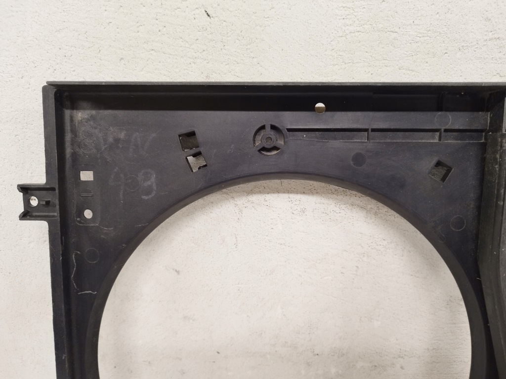 фото №14, Audi tt 8n корпус вентиляторів радіатора 8n0121205a