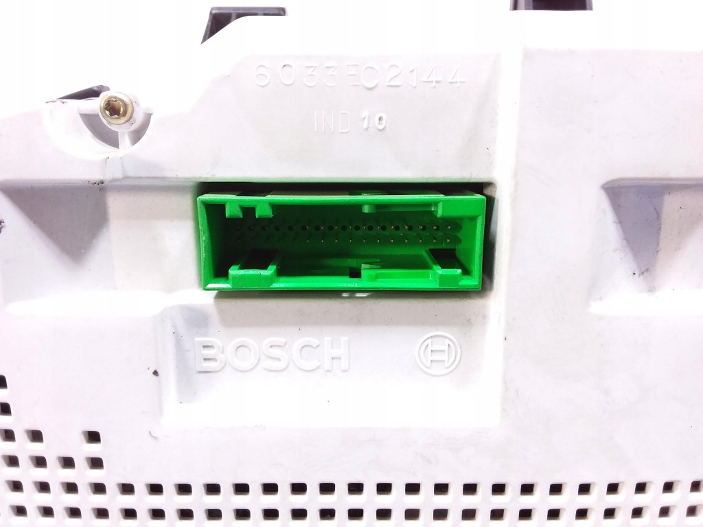 Vw touareg i 5.0 tdi счетчик приборы eu Недорого