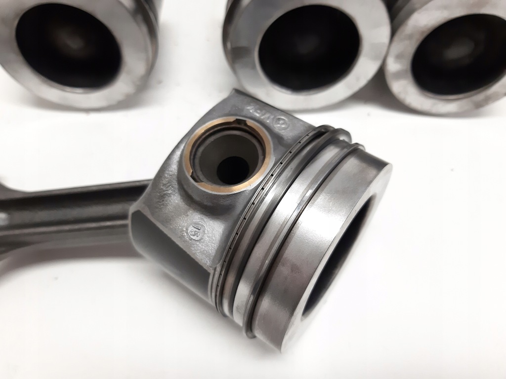 фото №8, Audi a4 b8 2.0 tdi поршень з шатун 81l155 dfh