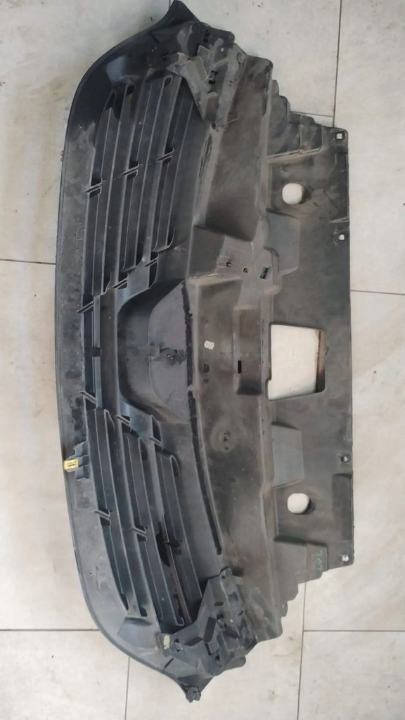 фото №1, Решётка радиатора решётка радиатора перед renault trafic iii