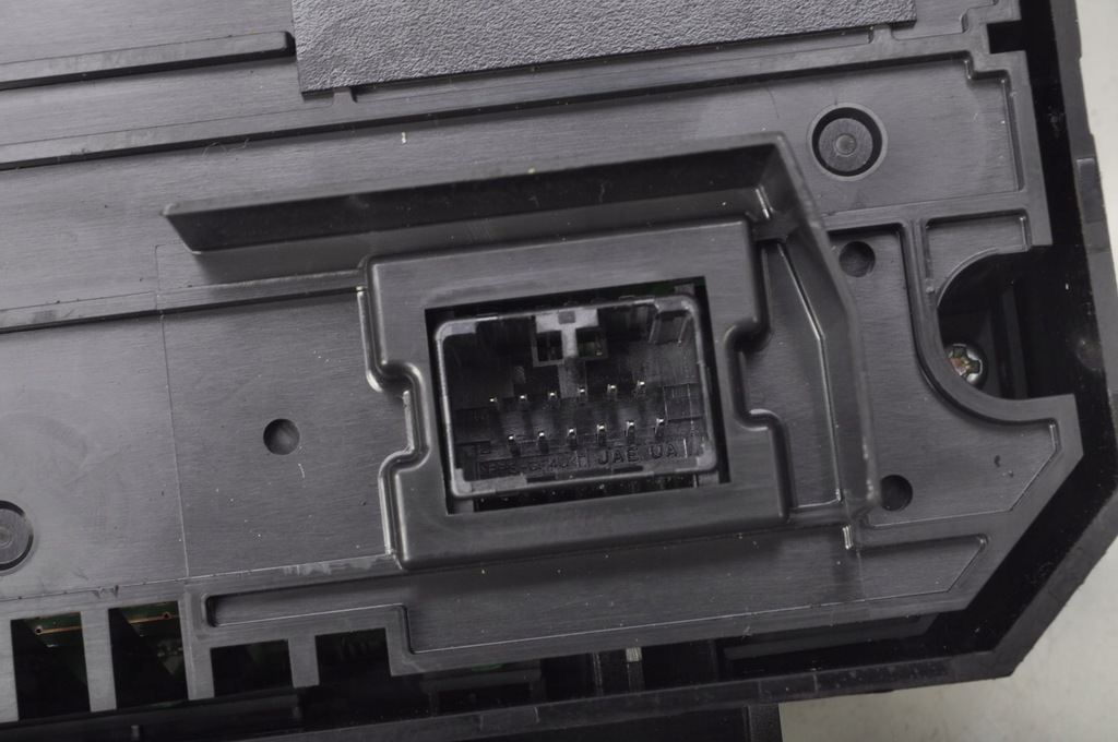 фото №8, Land rover defender l663 панель кондиционера 21r