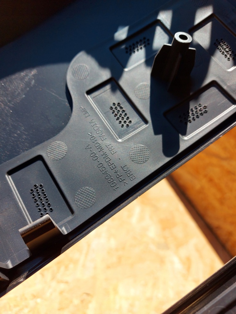 Бампер передний tesla model 3 iii 2017- перед org pdc новый 1084168s0e в Украине