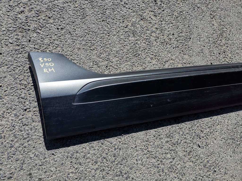 фото №5, Volvo v90 cc молдинг порог правая прокладка