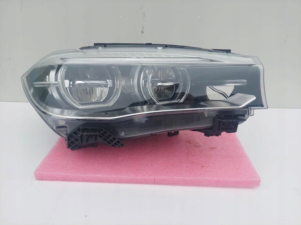 Купить Bmw x5 f15 x6 рестайлинг  адаптивный led фара правый  перед