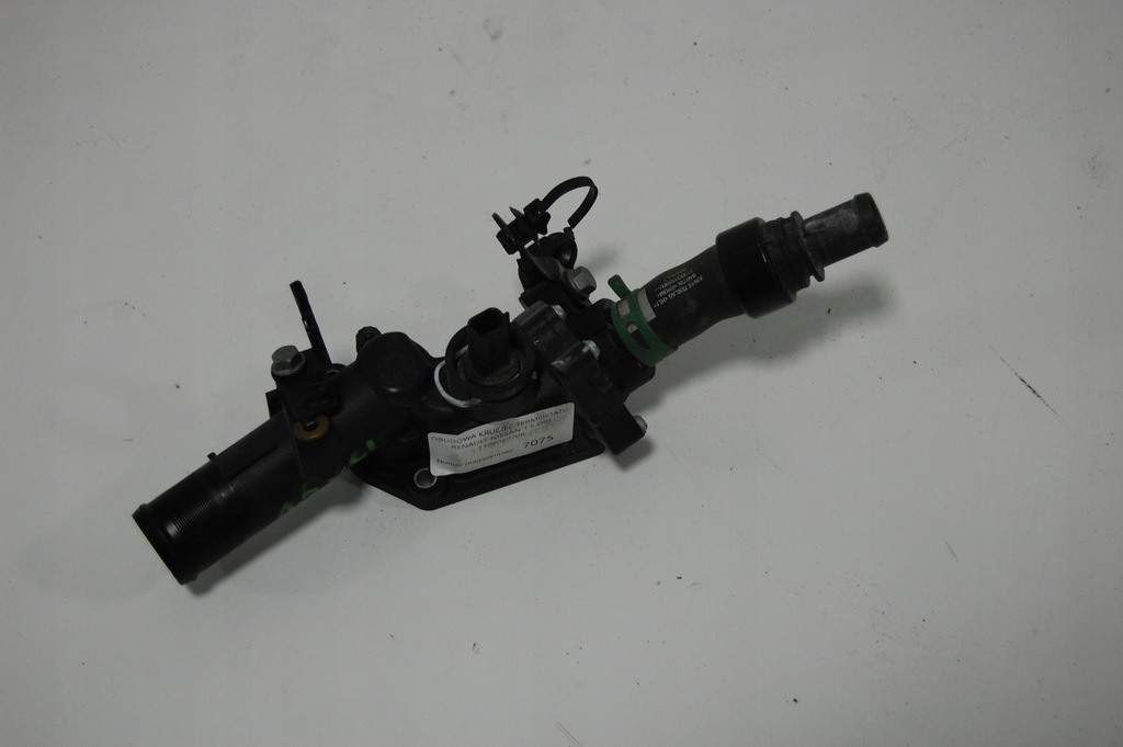 фото №1, Renault оригинальный номер 110602770r термостат, середина охлаждающий