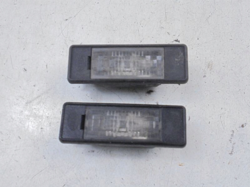 фото №1, Primera p12 лампа номерного знака реєстраційний 2ka008224