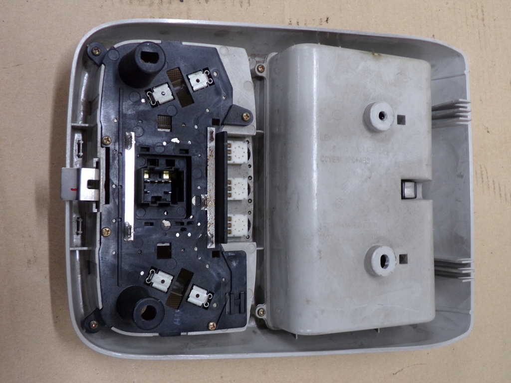 фото №4, Ssangyong rexton лампа освещение кабины 05r