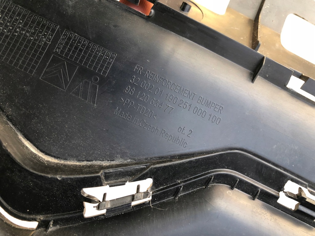 фото №9, Решітка радіатора решітка радіатора 9812063477 citroen c3 iii