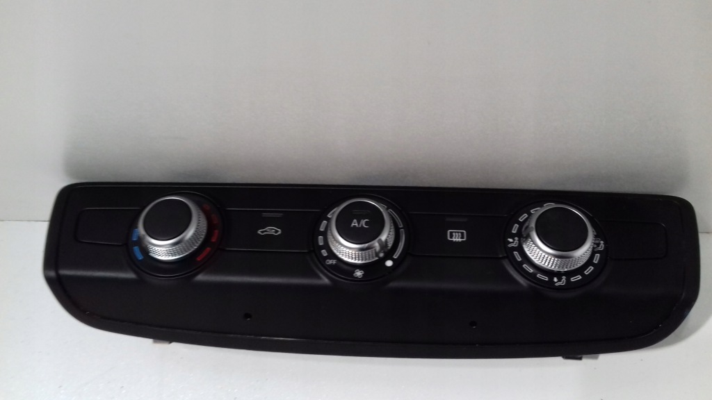 фото №1, Audi a3 q2 панель кондиціонера 8v0820047f