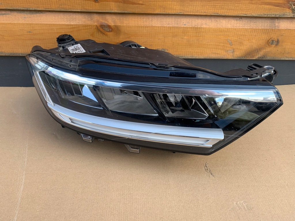 фото №1, Vw t-roc lift лампа правая передняя правый перед full led 2ga941006f europa