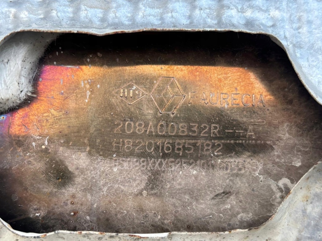 Renault express ii каталізатор 1.5 blue dci 208a00832r в Україні