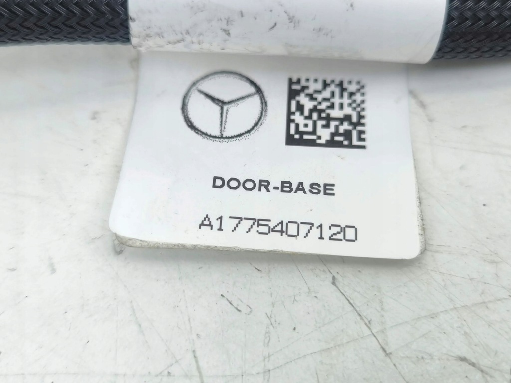 фото №16, Mercedes-benz eqa 2022 права сторона джгут трубопровід двері передніх