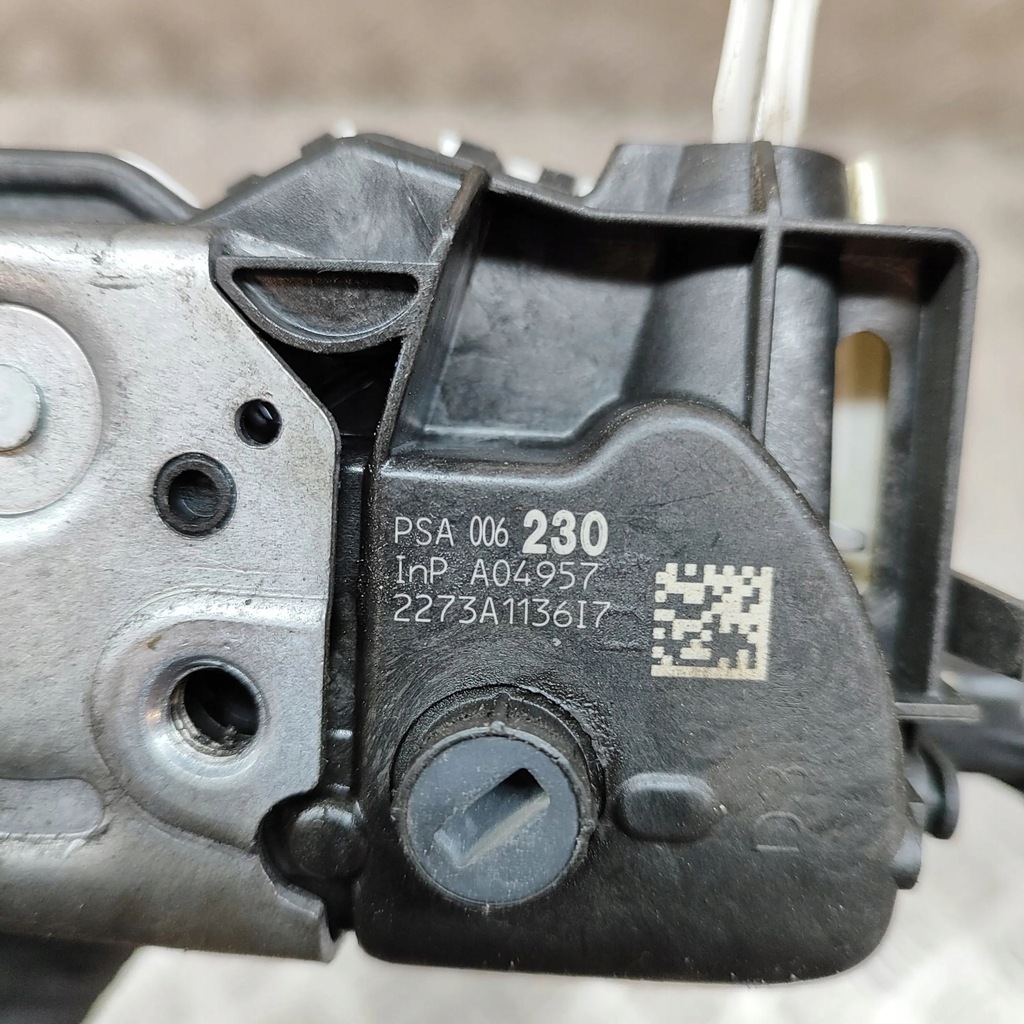 фото №7, Peugeot 5008 2013 права сторона замок двері передніх