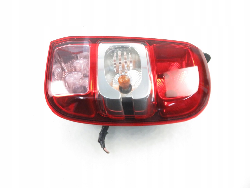 фото №6, Лампа права задня dacia duster lift 265506837r