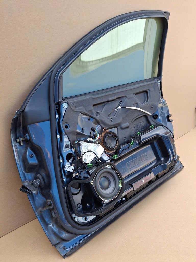 фото №7, Audi a6 c6 дверь правый перед правое полный bose механизм стекло