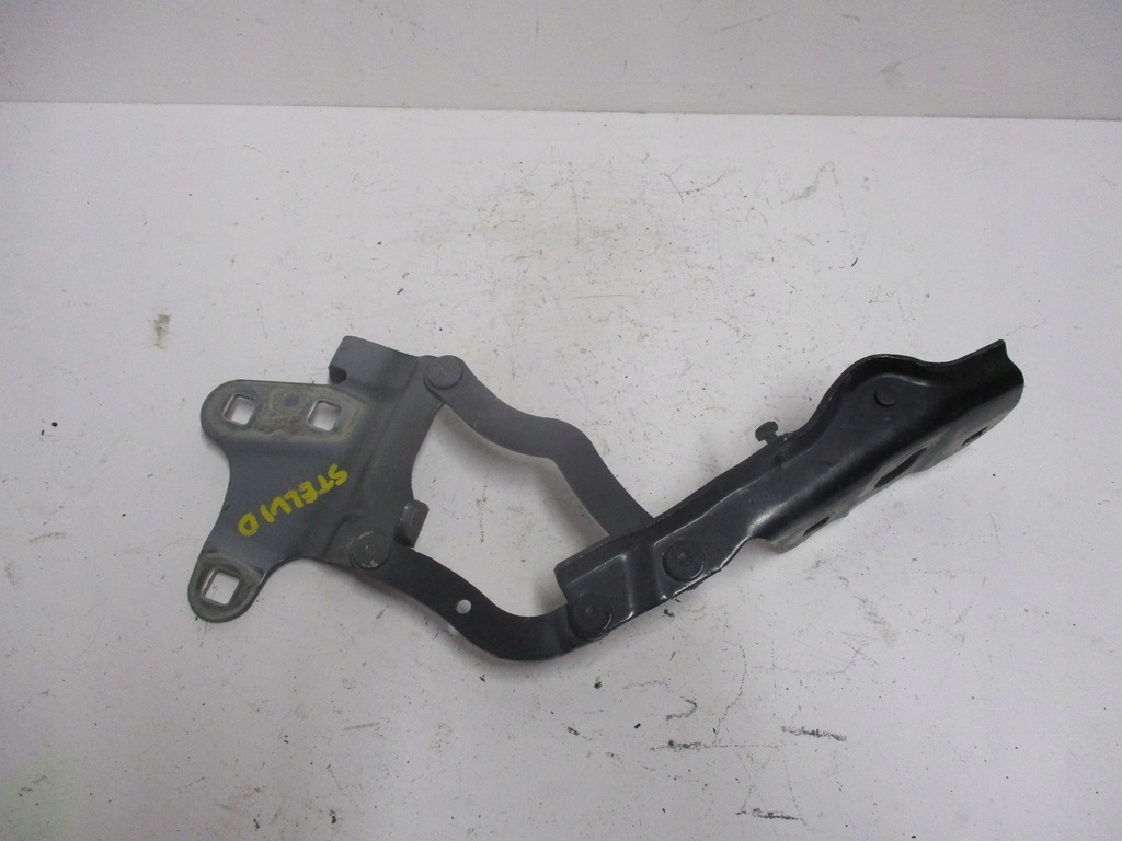 фото №2, Петля капот alfa romeo stelvio правый