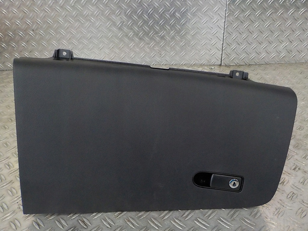 фото №1, Vito 447 v klasa 15- бардачок пасажира