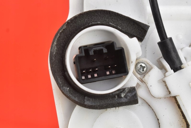 фото №7, Замок двері лівий задня задній f97g16l2 mazda 6 2 ii gh 5d hb 07-12