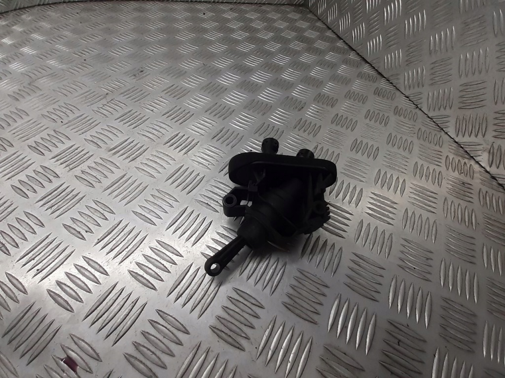 фото №3, Помпа зчеплення ford fiesta mk6 1.3