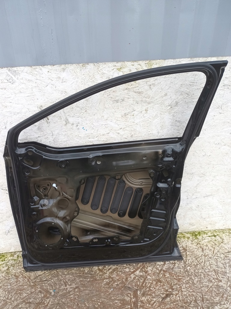 фото №13, Дверь правое audi q4