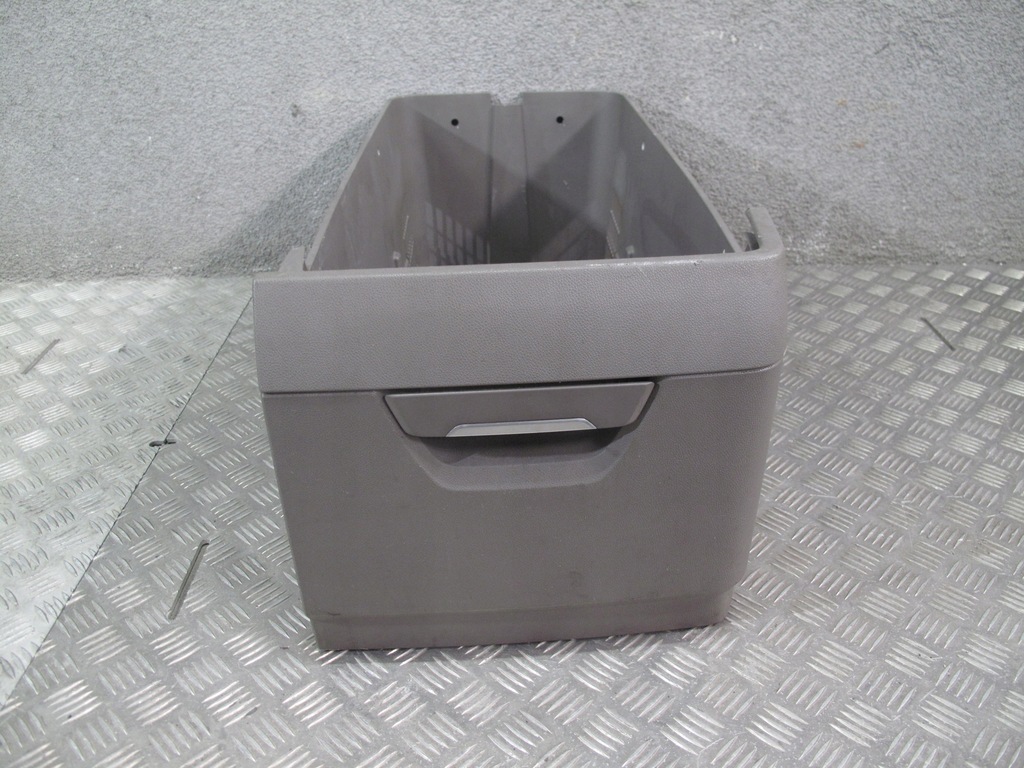 фото №2, Полка приборная панель бардачок scania r s