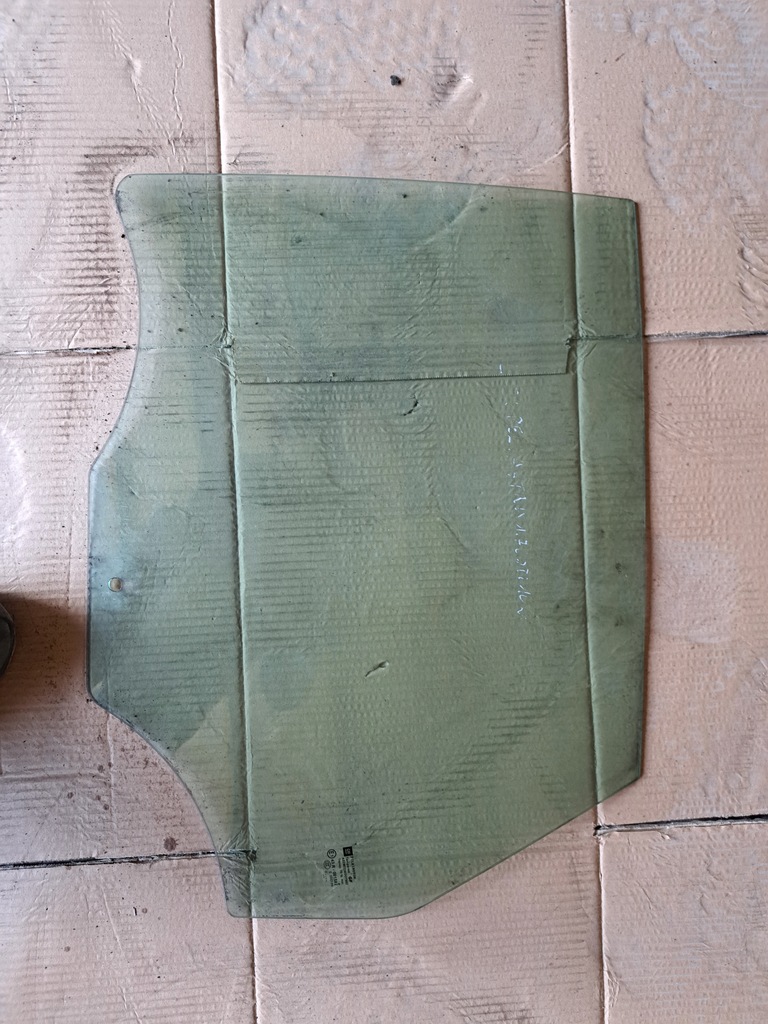 фото №1, Стекло дверь левый задняя opel astra j 5d hb