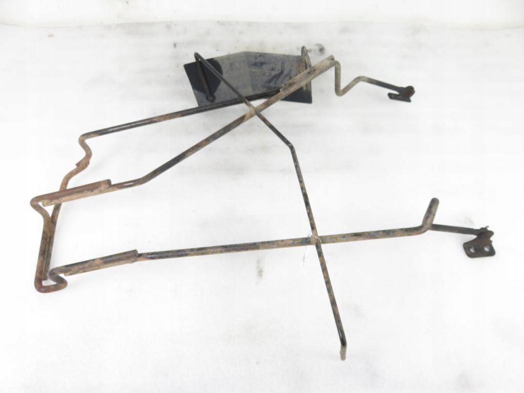 фото №1, Кронштейн колеса запасного hyundai trajet