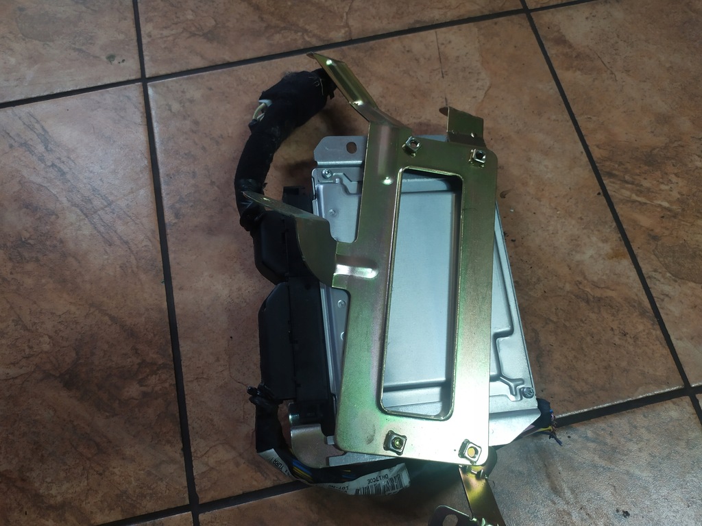 фото №5, Бортовой компьютер блок управления kia cerato 1.5crdi 05' 0281011878