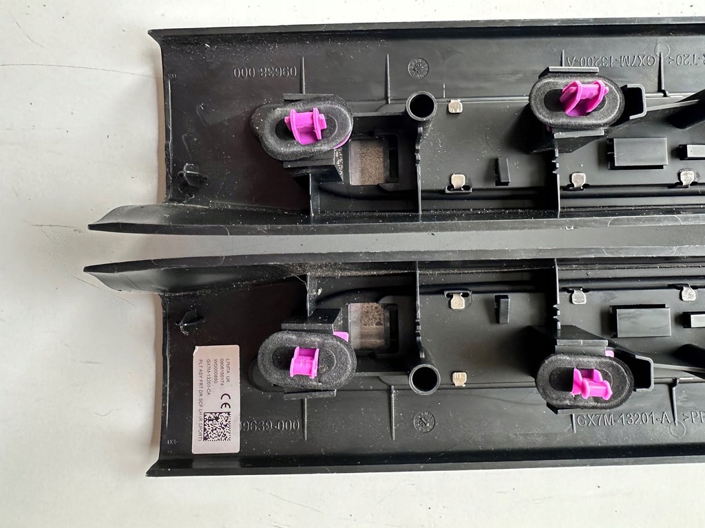 фото №12, Jaguar xe накладки пороговые передние накладки порог gx7m13200a