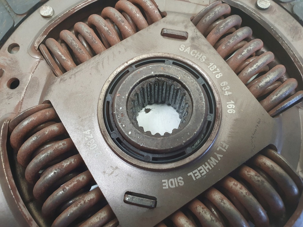 фото №9, Hyundai i30 1.6 crdi притиск диск зчеплення