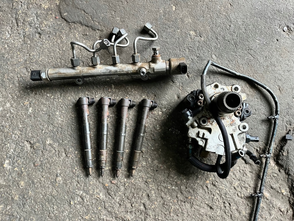 фото №1, 14 vw lt mercedes 2.2 2.5 система топливный