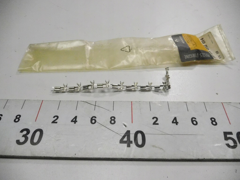 фото №9, Роз'єми електричний renault оригінальний номер 7703097014