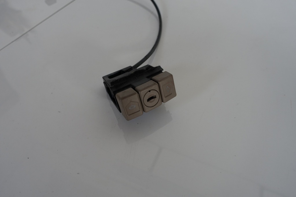 фото №11, Mercedes w140 замок запалювання замок ключ вкладка