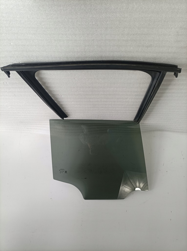 фото №1, Jeep renegade стекло задняя правая