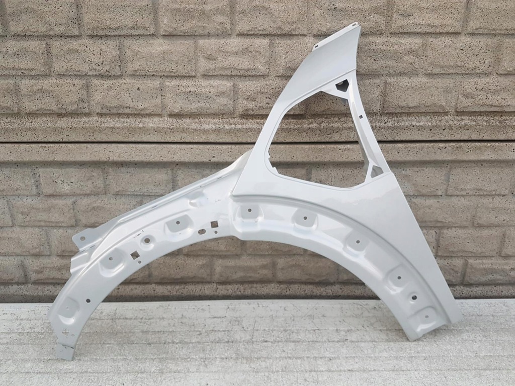 фото №1, Mini countryman f60 se електрик plug-in крила оригінал