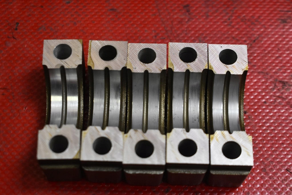 фото №14, Головка двигателя rf5m5g-6090-aa ford focus mk2 1.8 16v 125 km 04-08