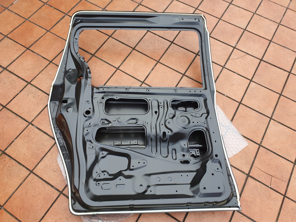 фото №13, Toyota sienna 2010-20 дверь задние левая