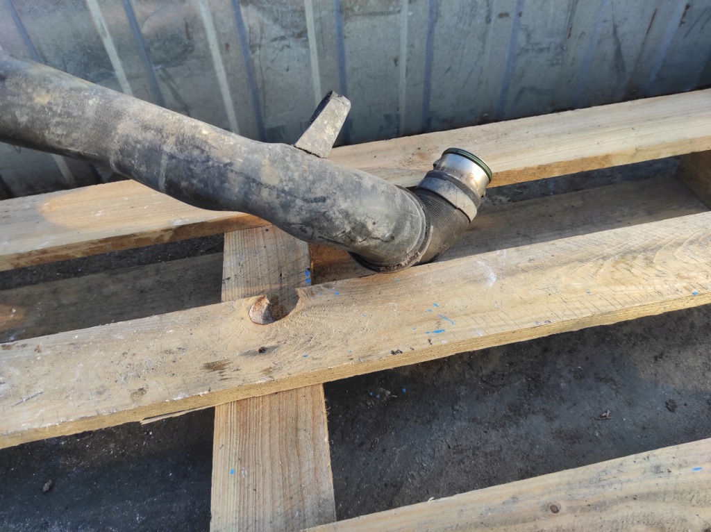 фото №4, Шланг интеркулер turbo труба volkswagen 3c0145840c