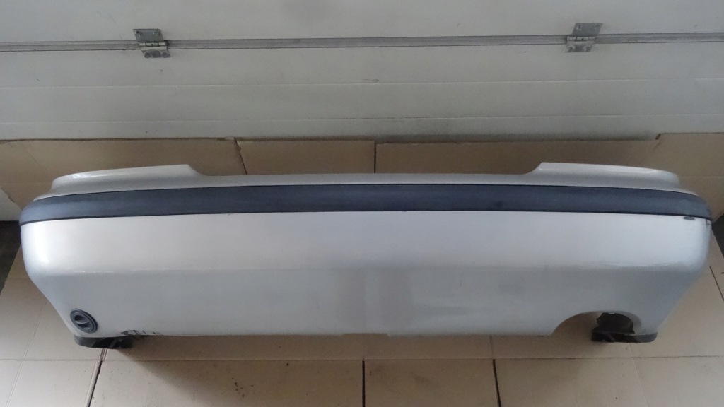 фото №1, Volvo i v40 бампер задня