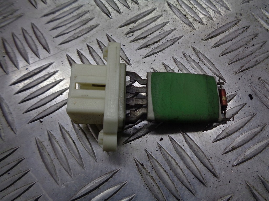 фото №1, Резистор резистор вентилятор ford fiesta mk6