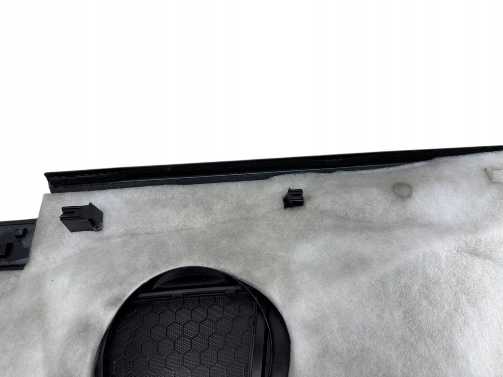 фото №16, Audi a3 s3 8p 2007 задняя сторона левая обшивка / обивка дверь задних