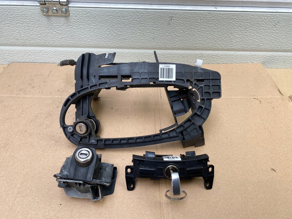 фото №10, Bmw e65 вкладыш механизм замка дверь крышки багажника ключ europa 7081459