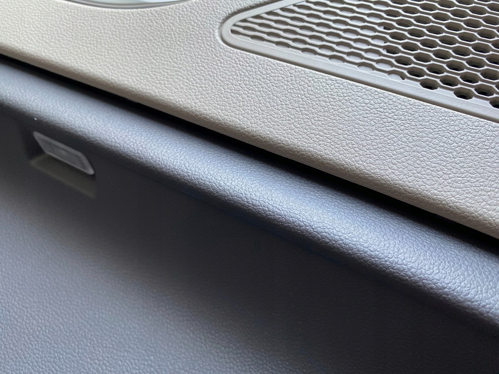 фото №12, Gd vw t7 multivan сидіння салон повний 7 легкові stolik шкіра alcantara